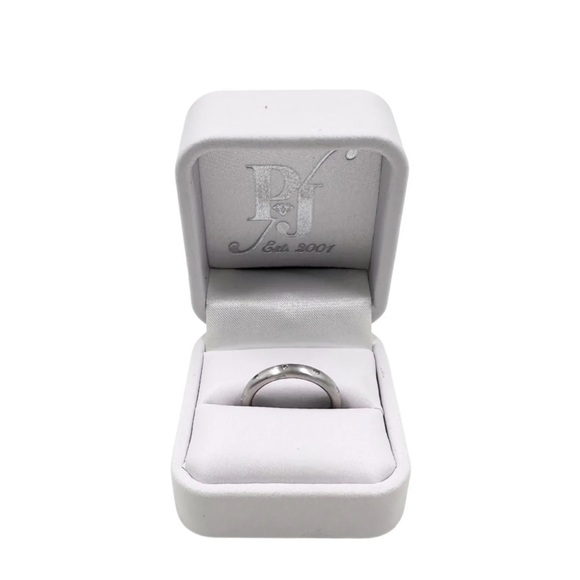Jewelry - 14k white brushed gold with diamonds